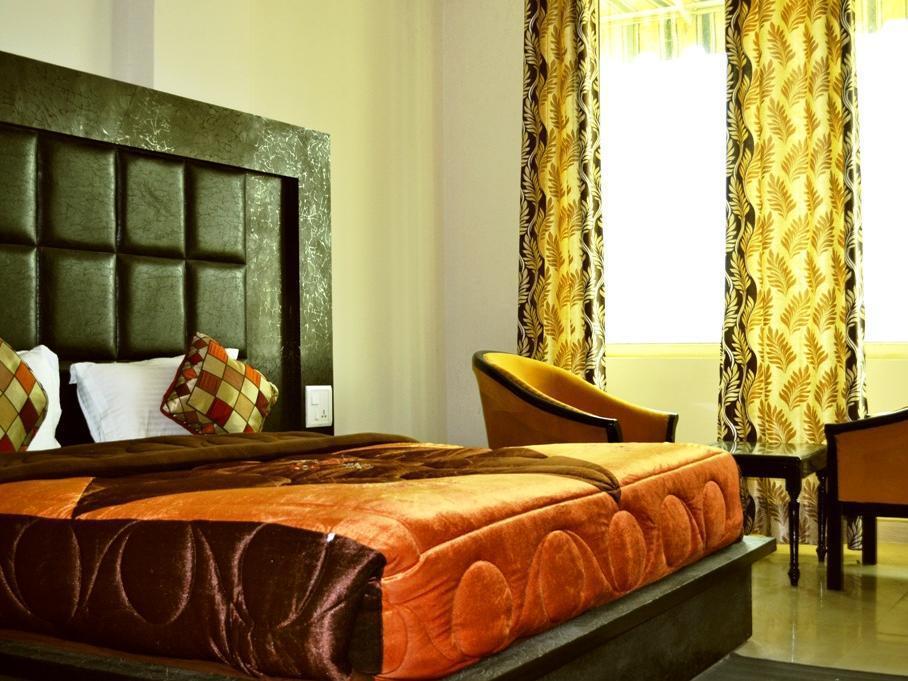 The Great Ananda Hotel Haridwar Exterior photo